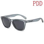 激安オークリーコピー