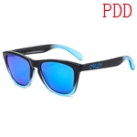 激安オークリーコピー