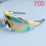 激安オークリーコピー