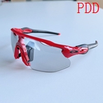 激安オークリーコピー