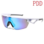 激安オークリーコピー