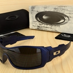 激安オークリーコピー